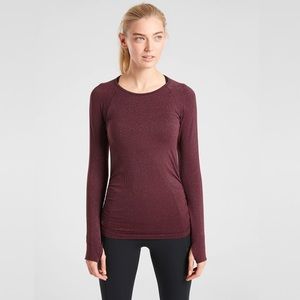 Athleta Speedlight Glow Top